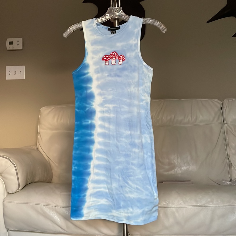 Forever 21 blue tie-dye mushroom dress - Picture 4 of 7